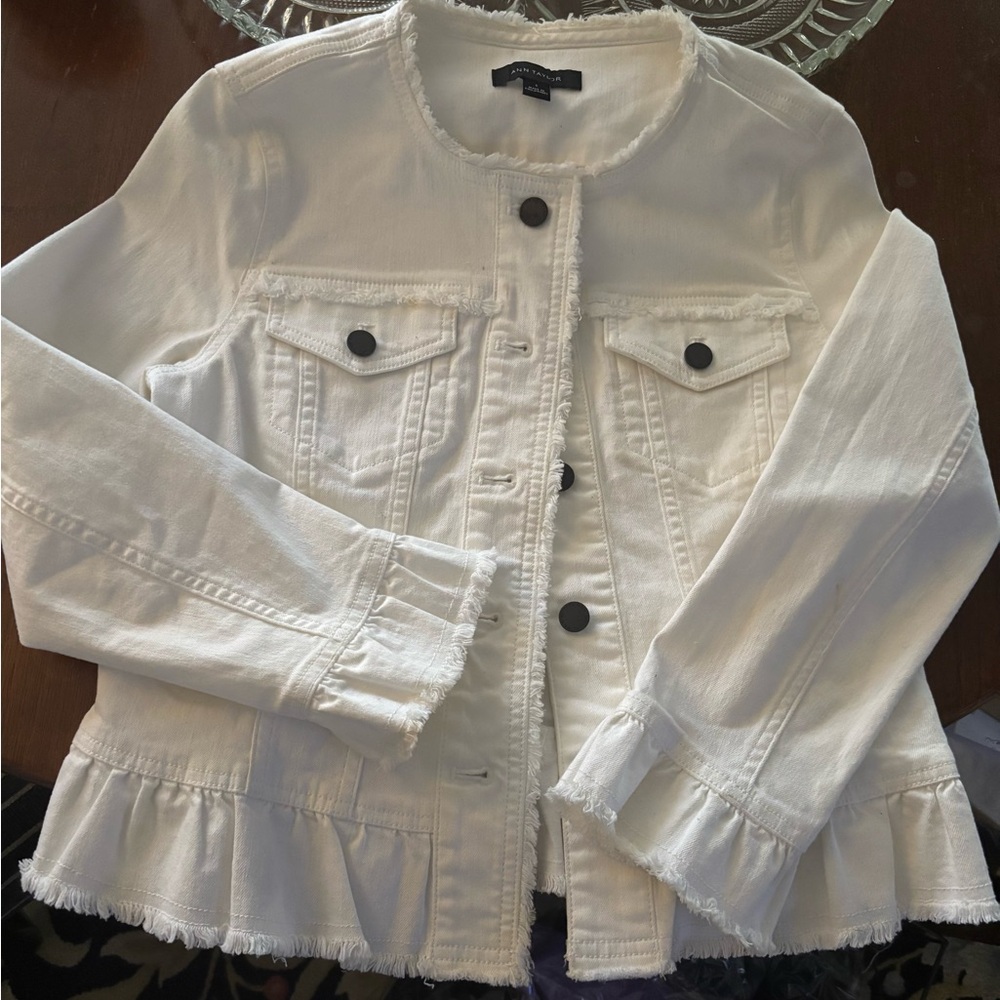 Ann Taylor Off-White Denim Jacket with Dark Buttons